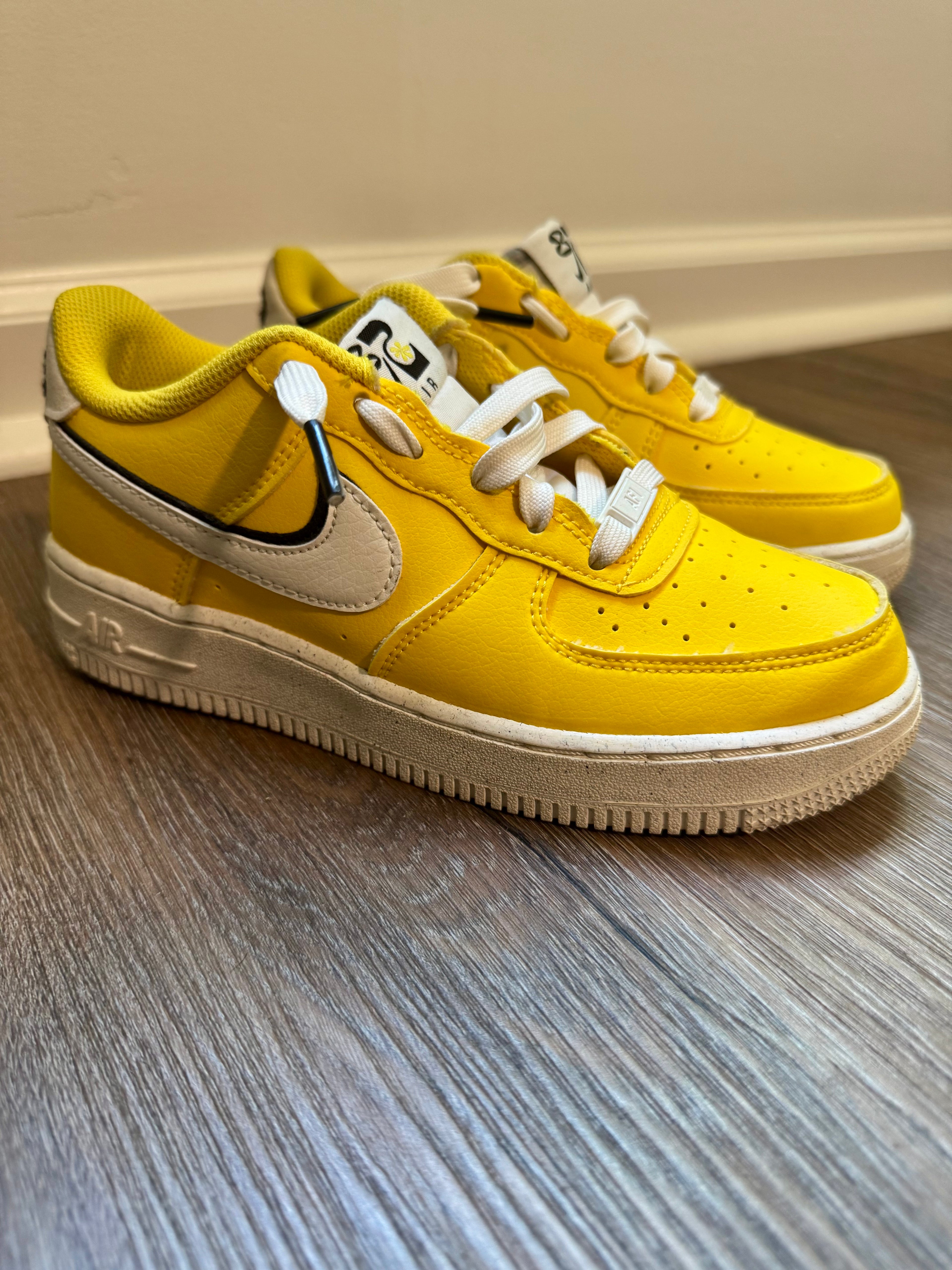 •RELOVED• Kids Size 4y | Custom Nike Air Force 1